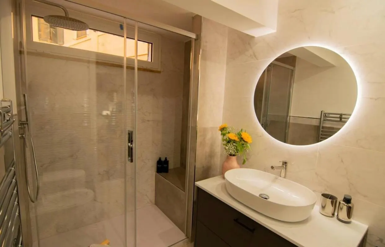 Baccina Apartments 로마